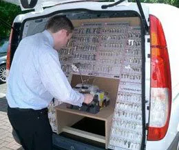 Locksmith Master Shop Los Angeles, CA 310-844-9295 - 16-24-Hr-Mobile-Locksmith