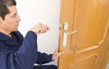 Locksmith Master Shop Los Angeles, CA 310-844-9295 Locksmith Master Shop Los Angeles, CA 310-844-9295 - 4-Locksmith-Help